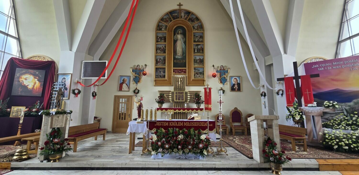 Parafia pod wezwaniem Miłosierdzia Bożego w Podłopieniu 