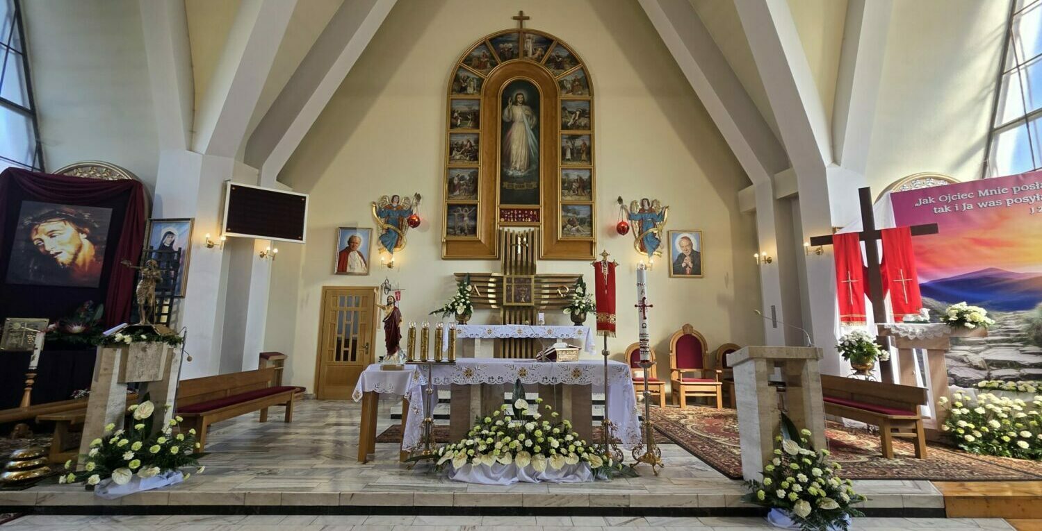 Parafia pod wezwaniem Miłosierdzia Bożego w Podłopieniu 